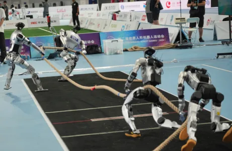 Humanoid robot sets sprint record